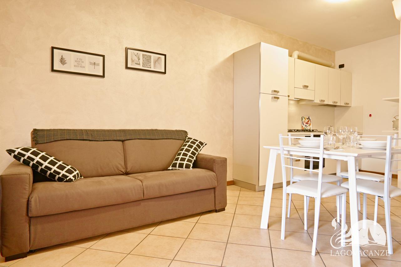 Appartamento Arianna มาแนร์บา เดล การ์ดา ภายนอก รูปภาพ